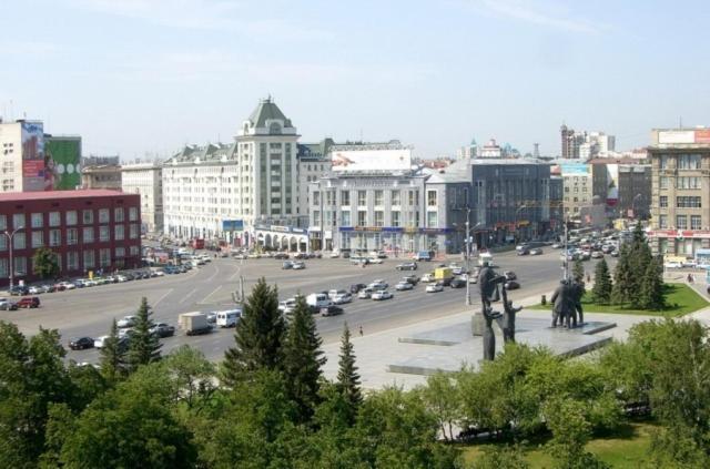 Apartments Avega Near Opera House Novosibirsk Exteriör bild
